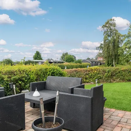 Beautiful In With Kitchen 別荘