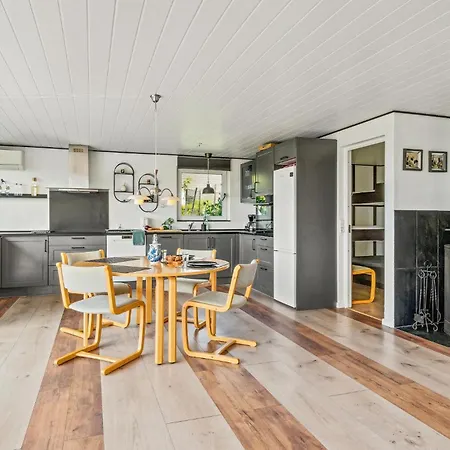 Beautiful In With Kitchen Дом отдыха *