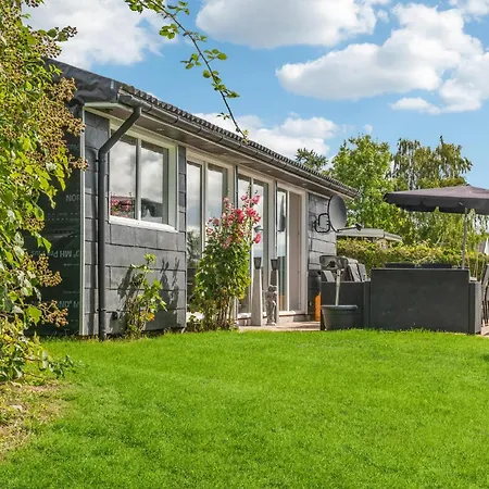 Beautiful In With Kitchen