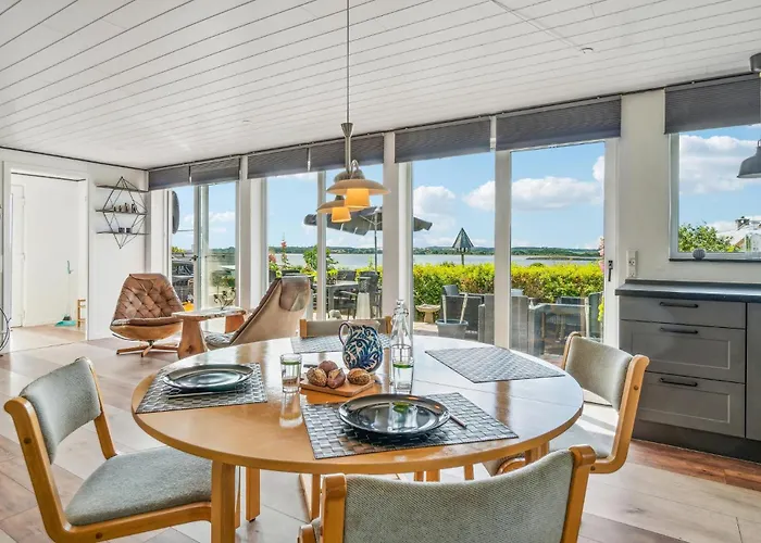 別荘 Beautiful In With Kitchen *